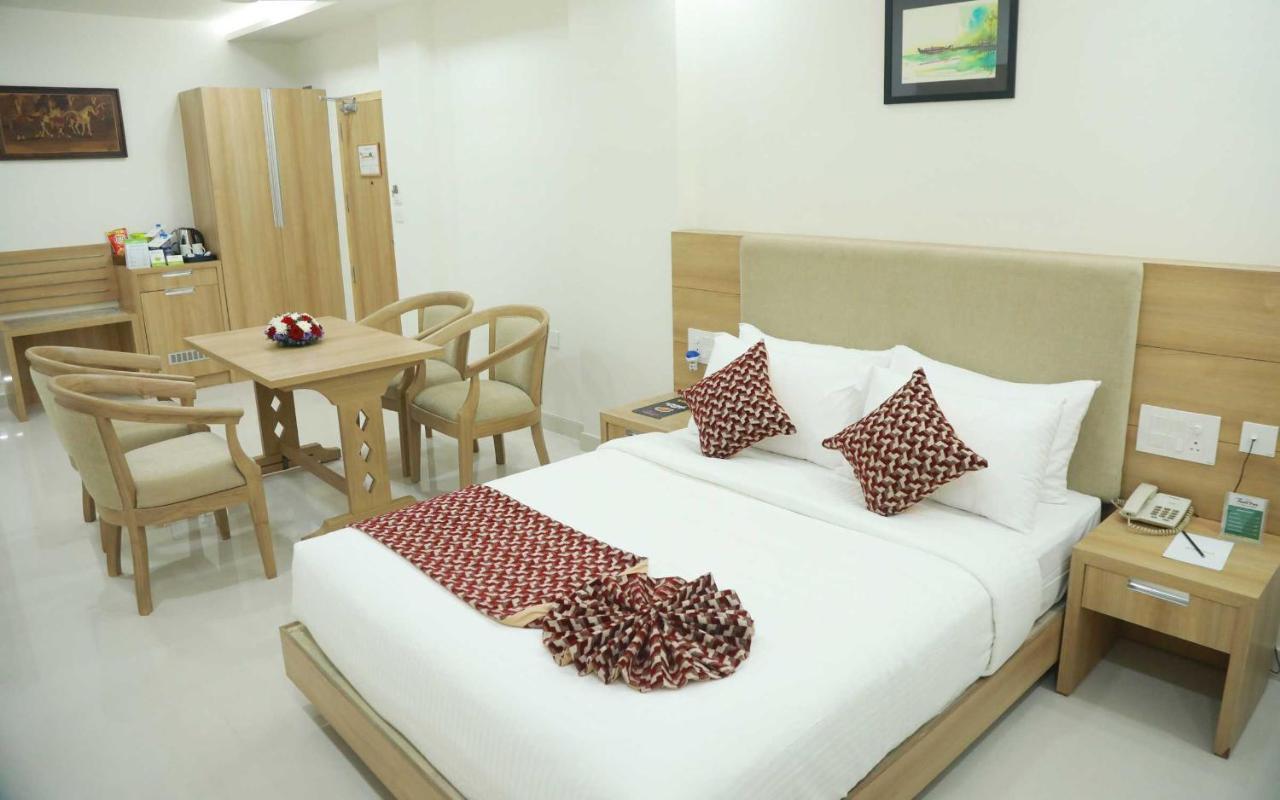 Hotel Anjali Park Kottayam Eksteriør billede