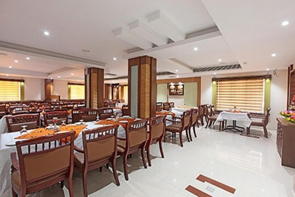 Hotel Anjali Park Kottayam Eksteriør billede